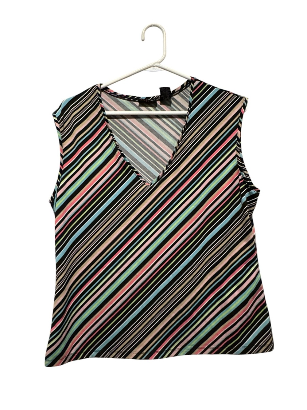 New York & Company Stretch Multicolor‎ Striped V-Neck Sleeveless Top